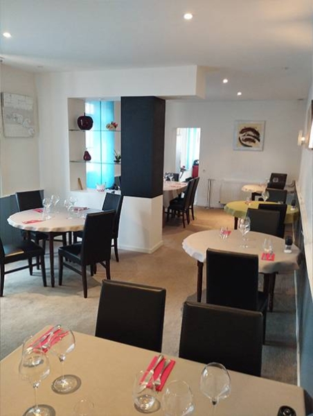 Le restaurant - Aux Dix Vins - Restaurant La chapelle de Guinchay - top restaurant LA CHAPELLE-DE-GUINCHAY